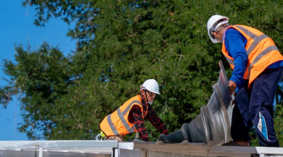 Roof maintenance in Paia, HI